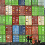 08RFIBXHDR7BETYN0V3A - 🌍NewspaperAmigo – Your Global News Buddy 🗞️ U.S. Slaps 10% Global Tariff, Shaking Markets 🌏💥