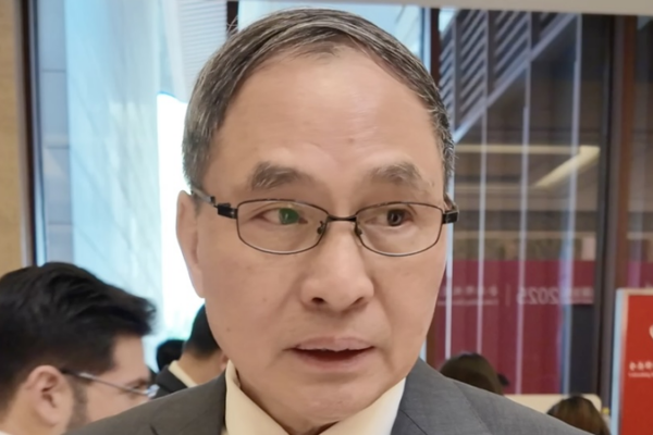 Chinaโs Economy Unshaken by Soaring Tariffs: Expert Insight ๐ Chinaโs Economy Unshaken by Soaring Tariffs: Expert Insight ๐ video poster