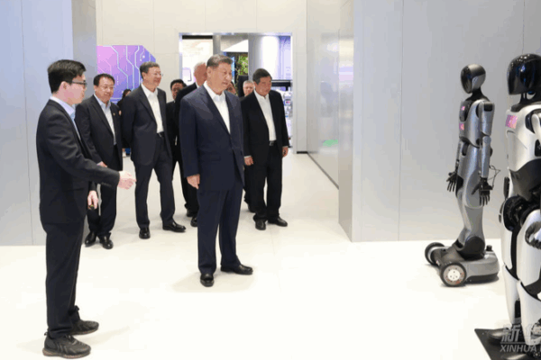 China Boosts AI Innovation with Shanghai’s New ‘AI Supermarket’ 🚀