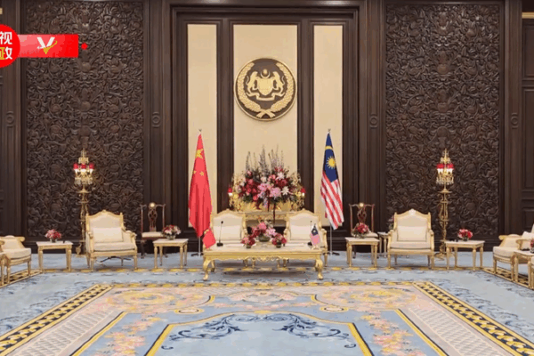 Xi Jinping Strengthens Ties with Malaysia in Royal Meeting ๐จ๐ณ๐ค๐ฒ๐พ Xi Jinping Strengthens Ties with Malaysia in Royal Meeting ๐จ๐ณ๐ค๐ฒ๐พ