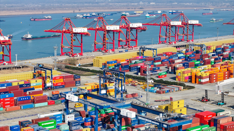 China’s Q1 2025 GDP Soars 5.4% 🌏📈