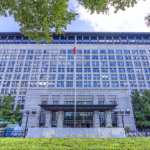 U.S. Tariff Threat Sparks China's Firm Response – Trade Tensions Escalate 🌍💼