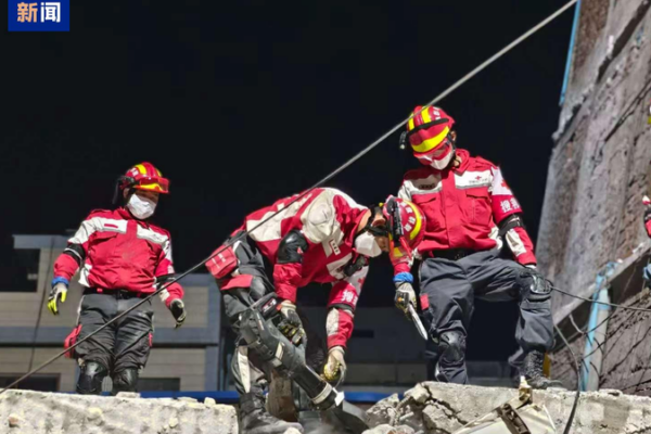 🇨🇳🌏 Red Cross Aid Arrives in Myanmar After Quake!
