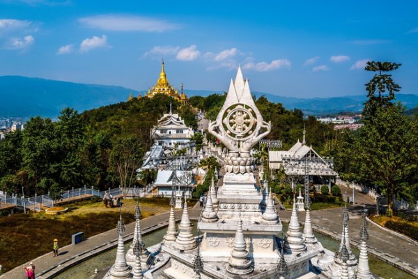 Discover Yunnan’s Majestic Menghuan Silver Pagoda 🌟🏯 Discover Yunnan’s Majestic Menghuan Silver Pagoda 🌟🏯 video poster