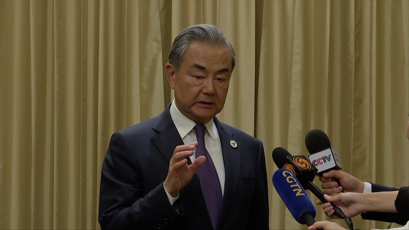 3HRCJF7EW3R5D0U0UGI5 - 🌍NewspaperAmigo – Your Global News Buddy 🗞️ Xi’s Southeast Asia Tour Paves Way for Regional Unity, Wang Yi Says 🌏✨ video poster