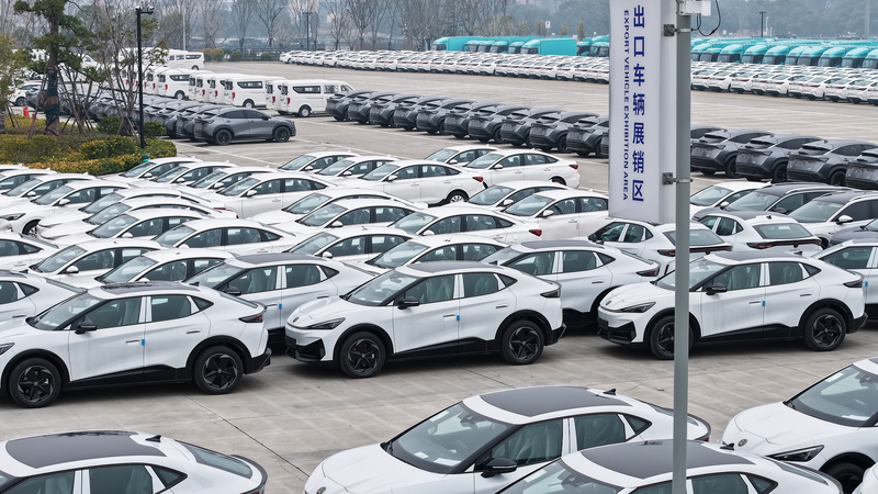 China's NEV Surge: 50% Production Jump in Q1 2025 🚗💨