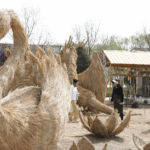 5RPQJWHDZMZF8UWKRHOB - ๐NewspaperAmigo โ Your Global News Buddy ๐๏ธ ๐พ Ningxia's Scarecrow Art Festival Blends Tradition & Modernity ๐จ