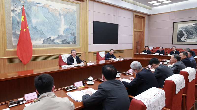 China’s Economy Eyes Growth Amid Global Challenges 🌏💼