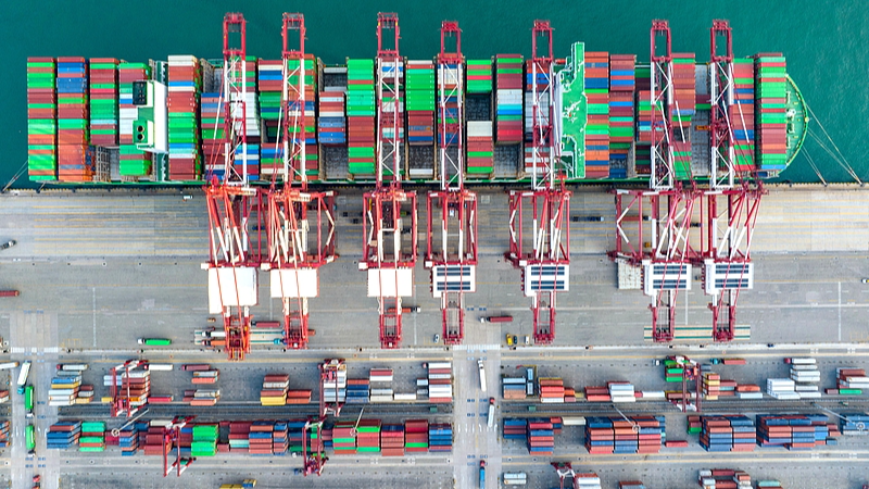 China Slams U.S. Tariff Tactics as Trade War Tensions Bubble Over 🌐⚖️