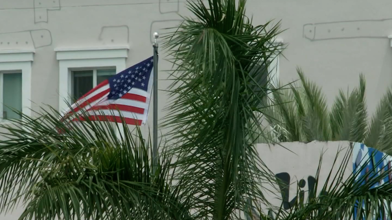 US Court Halts Deportation of 500K+ Migrants in Policy Reversal 🛑✈️ video poster