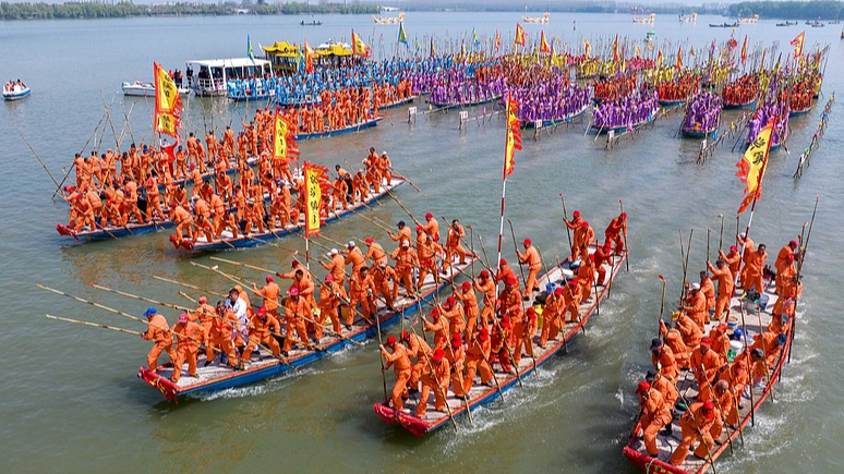 Qintong Boat Festival Celebrates Jiangsu's Vibrant Folk Legacy 🛶✨