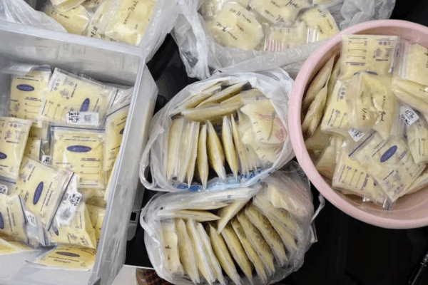 Hero Moms of Xi’an Fuel Preemie Survival with Donated Breast Milk 👶🍼 Hero Moms of Xi’an Fuel Preemie Survival with Donated Breast Milk 👶🍼