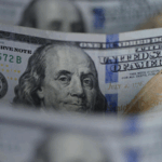 8HKWMJ65ZO0CQW8NV3KU - 🌍NewspaperAmigo – Your Global News Buddy 🗞️ End of Dollar Dominance? Deep Dive Into Fading Global Trust 🌍💰