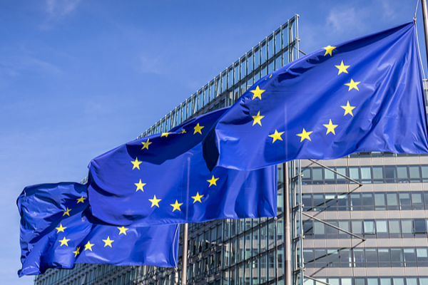 EU Strikes Back: 25% Tariffs on U.S. Goods Proposed ⚖️🇪🇺 EU Strikes Back: 25% Tariffs on U.S. Goods Proposed ⚖️🇪🇺