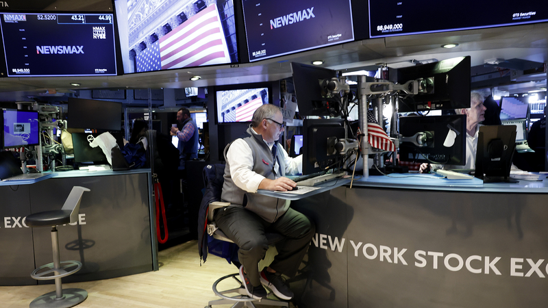 U.S. Tariffs Shake Global Trade: Who Pays the Price? 💸🌍