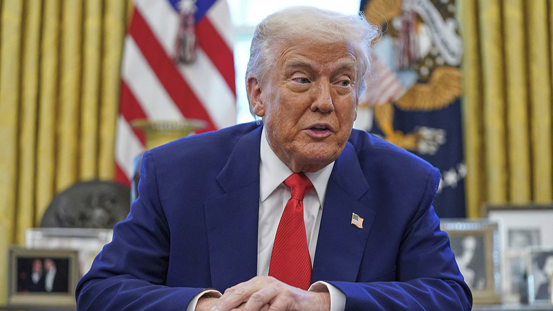 9ZG11C4HILYM1D0OJCT9 - 🌍NewspaperAmigo – Your Global News Buddy 🗞️ US Tariff Tensions Spark Inflation Fears and Recession Risks 💸🌍