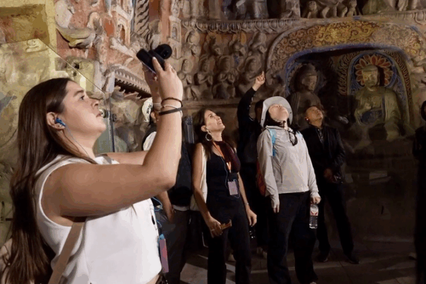 Datong's Visa-Free Boom: Ancient Wonders Draw Global Wanderers 🌏✨ video poster