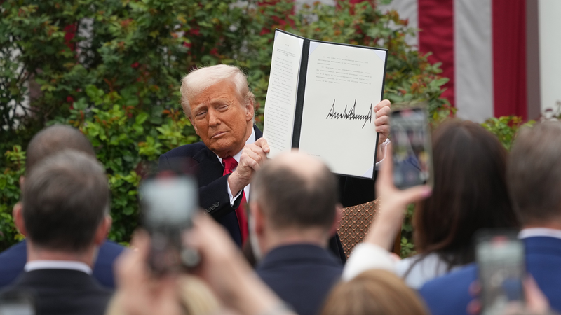U.S. Tariffs Backfire? How New Trade Policies Hit Global Partners 🌍💸