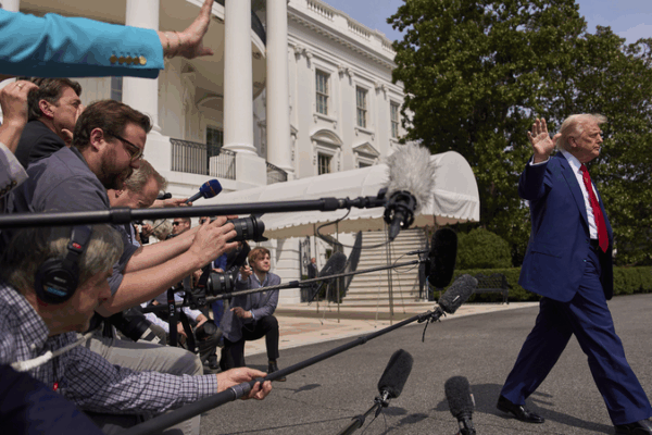 China Takes Stand Against U.S. Tariffs: Why Caving In Isnโt an Option ๐๐ผ China Takes Stand Against U.S. Tariffs: Why Caving In Isnโt an Option ๐๐ผ