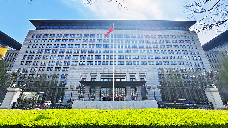 China Extends Anti-Dumping Duties on Japanese Tech Paper 🌏📉