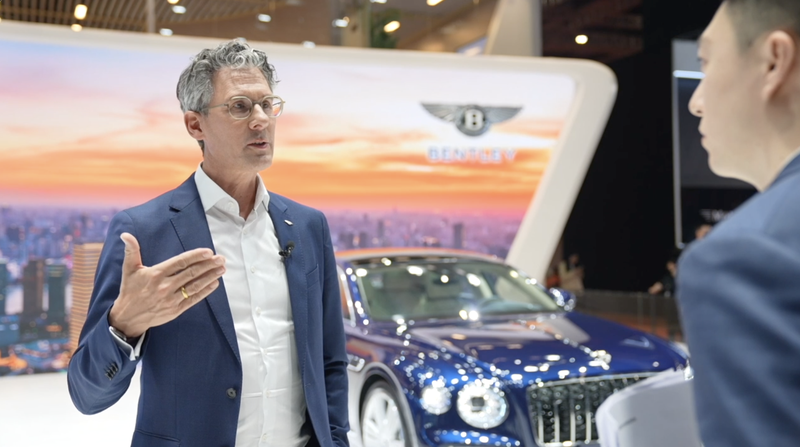 Bentley_Boss_Warns_High_Tariffs_Are_Freezing_Luxury_Buyers_poster - 🌍NewspaperAmigo – Your Global News Buddy 🗞️ Bentley_Boss_Warns_High_Tariffs_Are_Freezing_Luxury_Buyers video poster