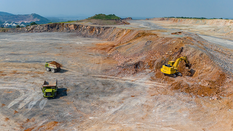 China Tightens Export Rules on Key Rare Earth Minerals 🌏💼