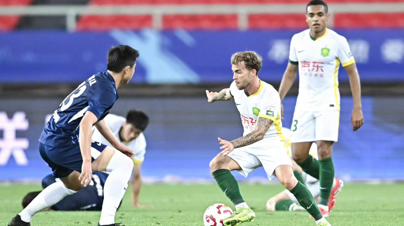 Wuhan Three Towns Stun Beijing Guoan with Epic 3-Goal Comeback in Final Minutes! ⚽🔥