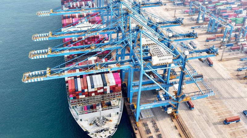 China Emerges as Global Trade Anchor Amid Rising Uncertainty 🌏⚖️