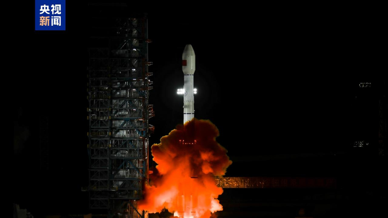 EXPEWEW331C5FZ70RQW2 - 🌍NewspaperAmigo – Your Global News Buddy 🗞️ China's New Satellite Blasts Off to Boost Global Space Missions 🚀🌍