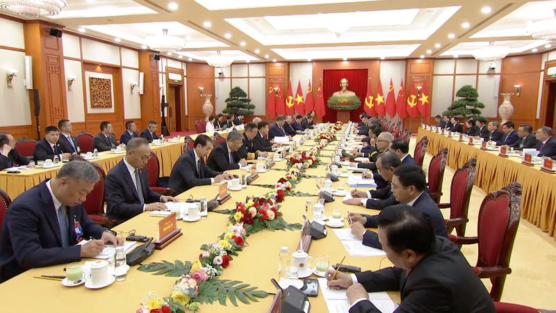 Xi Jinping, Vietnam’s To Lam Vow Cooperation for Global Stability 🌏🤝 video poster