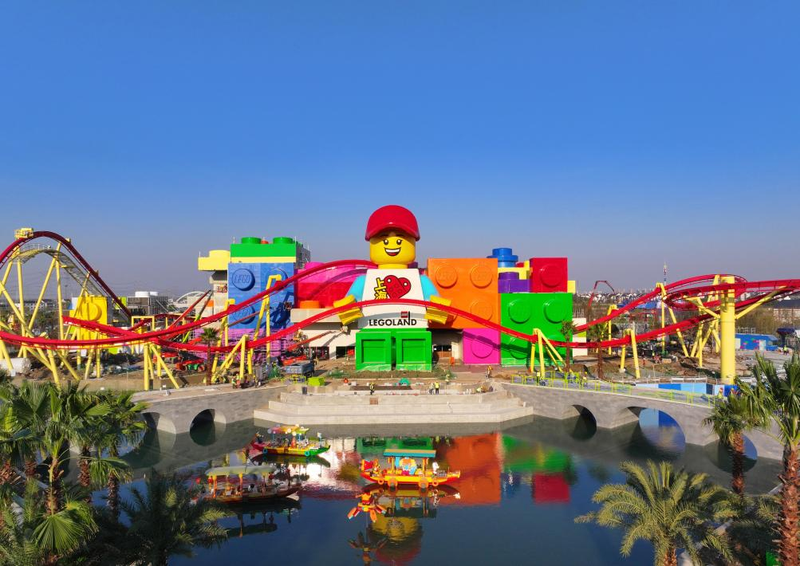Shanghai Legoland Unveils Epic Miniature World Built with 85 Million Bricks! 🏗️✨