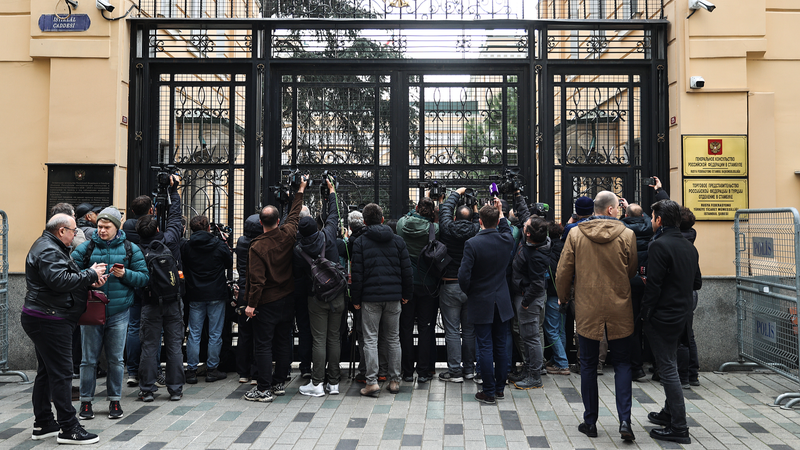 HYEMS3357B2ZR9GX0TPR - 🌍NewspaperAmigo – Your Global News Buddy 🗞️ 🇺🇸🤝🇷🇺 U.S. & Russia Hold High-Stakes Talks to Fix Diplomatic Ties