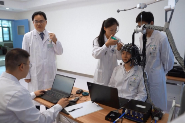 Hubei Pioneers Affordable Brain-Computer Interface Treatments in China Hubei_Pioneers_Affordable_Brain_Computer_Interface_Treatments_in_China