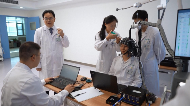Hubei_Pioneers_Affordable_Brain_Computer_Interface_Treatments_in_China - 🌍NewspaperAmigo – Your Global News Buddy 🗞️ Hubei_Pioneers_Affordable_Brain_Computer_Interface_Treatments_in_China