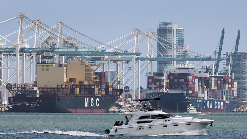 Trump Tariff Policy Sparks Global Economic Warning: Scholar Sounds Alarm 🚨
