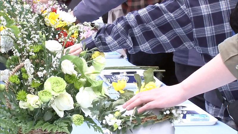 IE7QU3099S374HBV60OE - 🌍NewspaperAmigo – Your Global News Buddy 🗞️ Hefei’s Eco-Burial Ceremony Blends Tradition & Tech 🌿💡 video poster