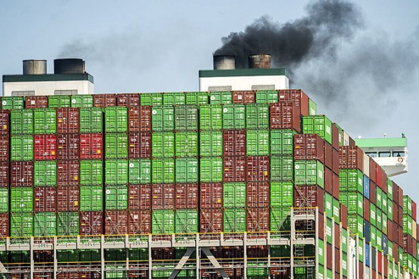 US-China Tariff Tensions Escalate: What’s Next for Global Trade? US-China Tariff Tensions Escalate: What’s Next for Global Trade? video poster