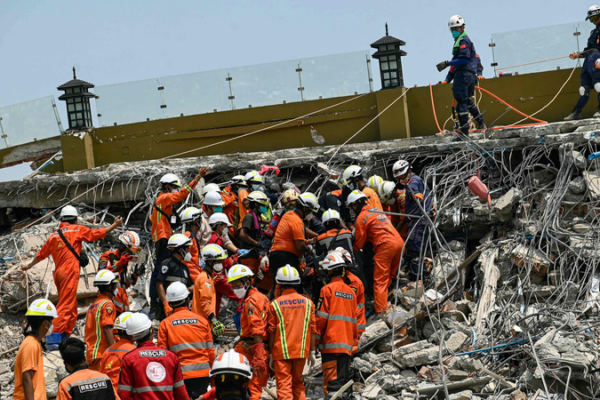 China Sends Second Aid Batch to Quake-Hit Myanmar 🇨🇳🤝🌏 China Sends Second Aid Batch to Quake-Hit Myanmar 🇨🇳🤝🌏