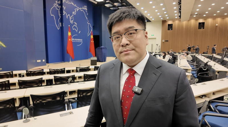 L12R6MNY4K33H8M4GC0S - 🌍NewspaperAmigo – Your Global News Buddy 🗞️ China Vows Firm Response to New U.S. Tariffs 🚨🇨🇳 video poster