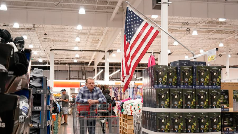 🇺🇸💰 Tariff Tango: How U.S. Trade Policies Are Hitting Consumers’ Wallets