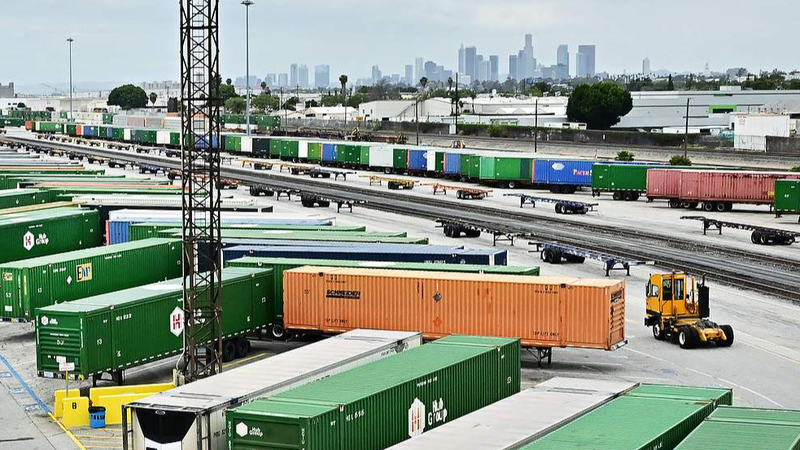 🇺🇸💰 Eggs Over Easy: How US Tariffs Are Cracking Consumer Wallets