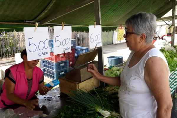 Brazil’s Food Prices Surge: Families Struggle as Inflation Bites 🛒💸 video poster