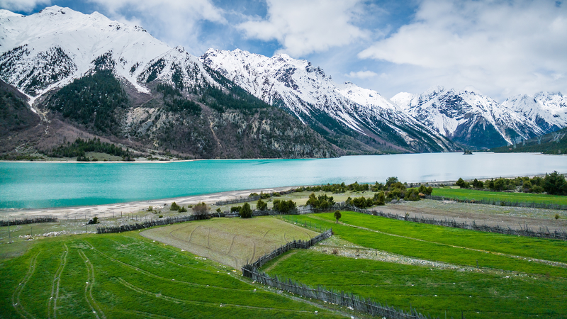 LDYMYA3HJKR7ZKOX60WY - 🌍NewspaperAmigo – Your Global News Buddy 🗞️ New Study Warns: Qinghai-Xizang Plateau Heating Up Rapidly 🌡️🌏