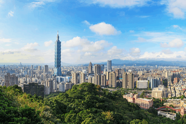 Huge Taiwan Rally Protests DPP ‘Dictatorship’ 🌧️✊ Huge Taiwan Rally Protests DPP 'Dictatorship' 🌧️✊