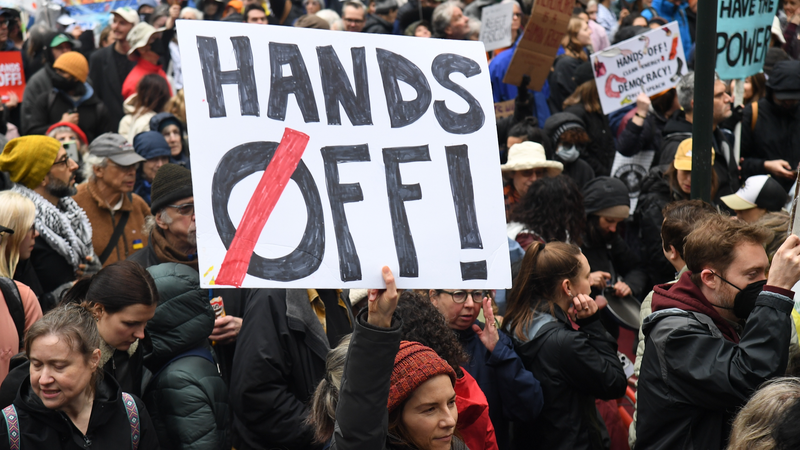 Trump’s Tariffs Spark Global Backlash as Economic Fears Rise 🌍💸