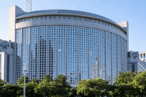 U.S.-China Tariff Talks: No Consultations Yet, Says Beijing 🌏💼