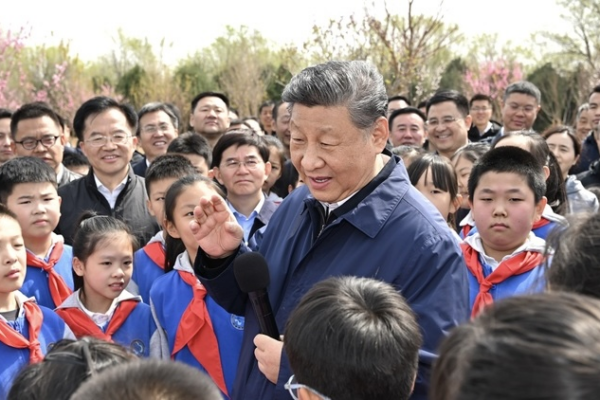President Xi Teaches Green Lessons with Students in Beijing 🌱 President Xi Teaches Green Lessons with Students in Beijing 🌱 video poster