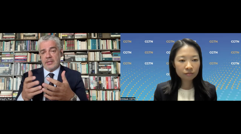 RTZ0USL2N5183GR1EBIH - 🌍NewspaperAmigo – Your Global News Buddy 🗞️ Trump Tariffs Spark Global Concern: U.S. Economy at Risk? 💼🌍 video poster