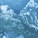 RWGM0GQCABJXLUNMU0YA - 🌍NewspaperAmigo – Your Global News Buddy 🗞️ Xinjiang's Ulungur Lake Awakens as Ice Transforms into Naan-Shaped Art 🌊❄️ video poster
