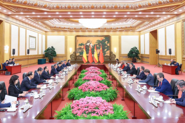 🚨 Premier Li Slams U.S. Tariffs: ‘Threat to Global Economy’ 🌍💰